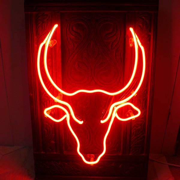 Neon light sign bull head red horns