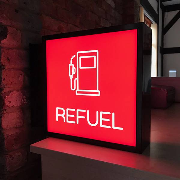 Refuel lightbox