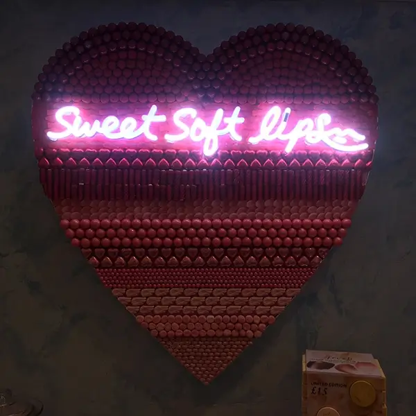 Sweet Soft Lips Neon Sign