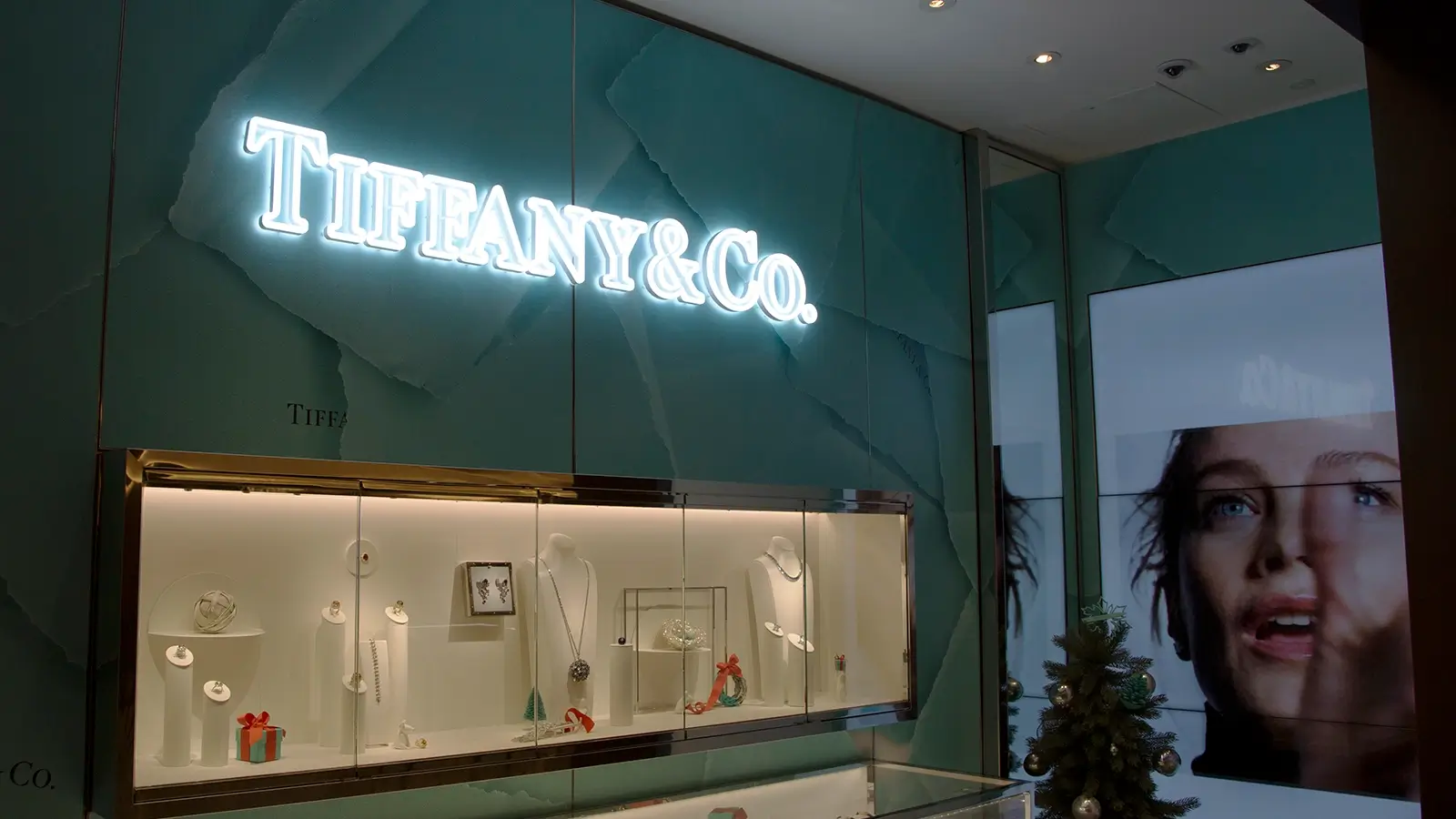 Corporate Sign Tiffany