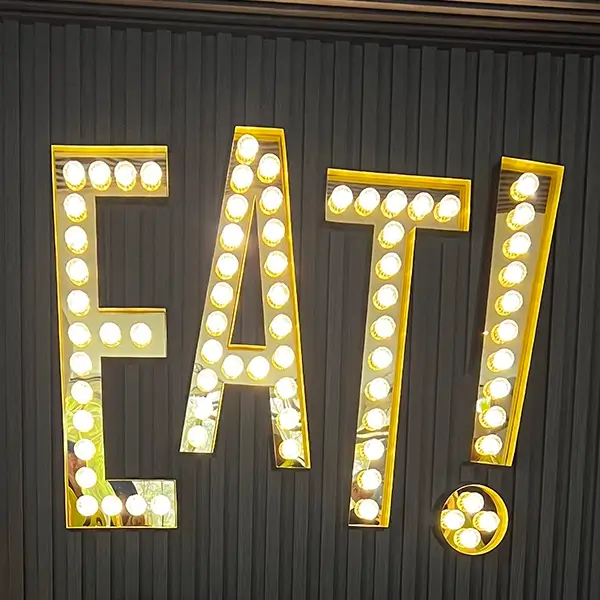 eat restaurant signage