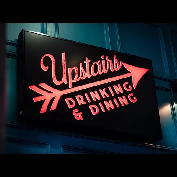 restaurant sign drinking and dining