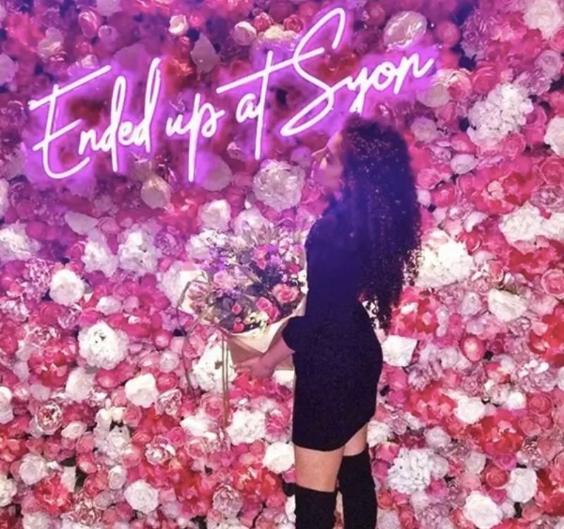 custom-signs-aesthetic-glow-min