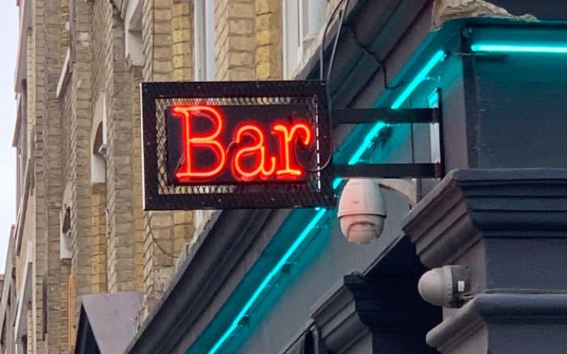 neon-sign-outside-bar (1)-min