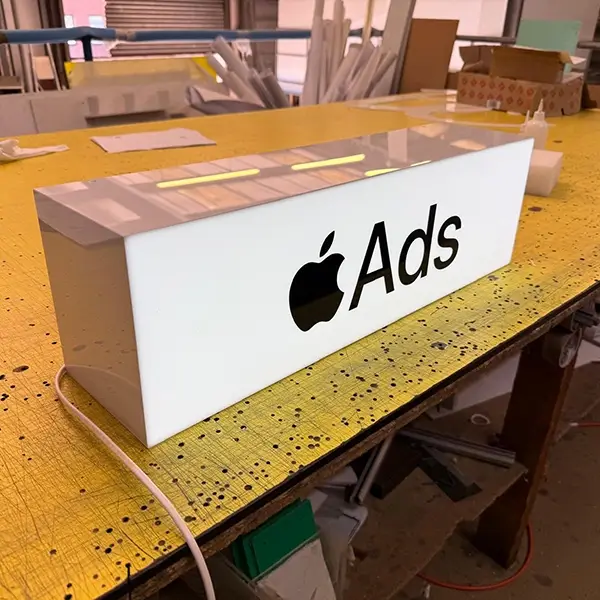 acrylic lightbox apple