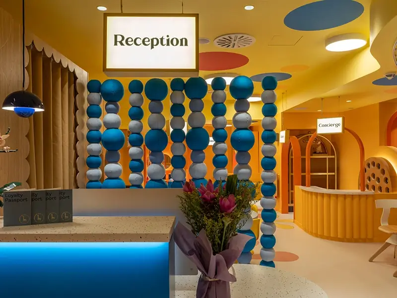 custom hotel lightbox signs